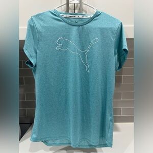 Women's L Puma Athletic Tshirt